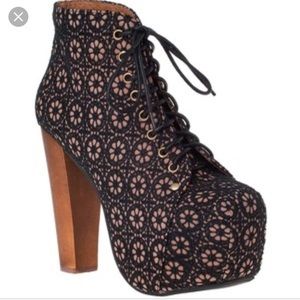 Jeffrey Campbell crocheted litas
